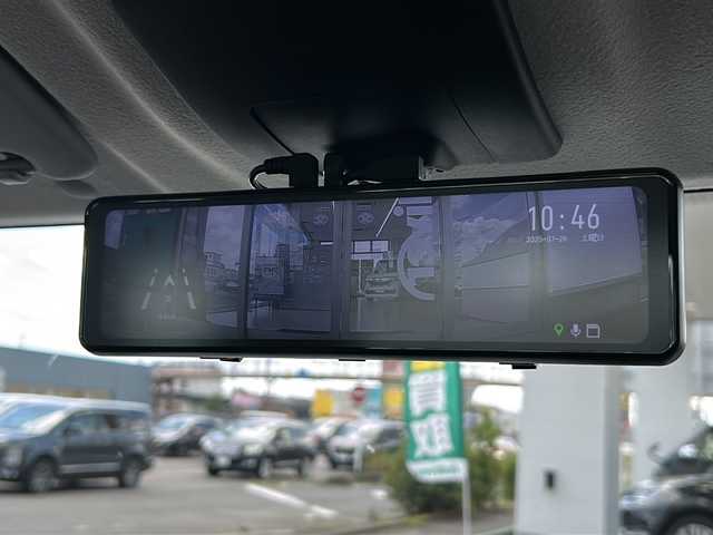 スズキ ジムニー XG 兵庫県 2020(令2)年 2.6万km ジャングルグリーン 1オーナー/禁煙車/デジタルインナーミラー（ドラレコ・Bカメラ機能付）/合皮シートカバー/Ｂｌｕｅｔｏｏｔｈ接続可能オーディオ：ＭＶＨ－６６００　/ＵＳＢ入力端子/純正AW/社外マフラー/社外フロントバンパー/社外リアバンパー/社外フロントグリル/社外マット/純正バイザー/保証書/取扱説明書/記録簿R5