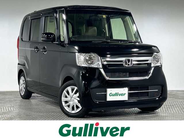 ホンダ Ｎ ＢＯＸ L ターボ 神奈川県 2022(令4)年 1.3万km クリスタルブラックパール 純正7インチナビ【VXM-224VFi】/AM　FM フルセグ　Bluetooth　CD　DVD/バックカメラ/両側パワースライドドア/ホンダセンシング/衝突軽減ブレーキ（CMBS）/誤発進抑制機能/歩行者事故低減ステアリング/路外逸脱抑制機能/渋滞追従機能付きアダプティブクルーズコントロール（ACC）/近距離衝突軽減ブレーキ/急アクセル抑制機能/車線維持支援システム（LKAS）/先行車発進お知らせ機能/標識認識機能/パーキングセンサーシステム/シートヒーター/ビルトインETC/純正フロアマット/ステアリングリモコン/プッシュスタート/LEDヘッドライト/オートライト/オートマチックハイビーム/純正14インチアルミホイール/純正ドアバイザー/スマートキー