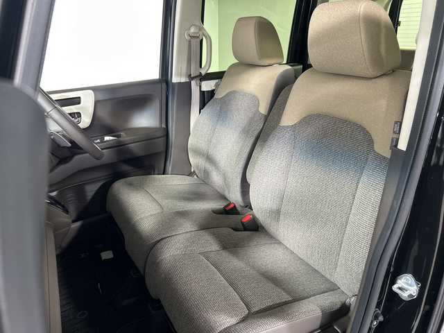 ホンダ Ｎ ＢＯＸ L ターボ 神奈川県 2022(令4)年 1.3万km クリスタルブラックパール 純正7インチナビ【VXM-224VFi】/AM　FM フルセグ　Bluetooth　CD　DVD/バックカメラ/両側パワースライドドア/ホンダセンシング/衝突軽減ブレーキ（CMBS）/誤発進抑制機能/歩行者事故低減ステアリング/路外逸脱抑制機能/渋滞追従機能付きアダプティブクルーズコントロール（ACC）/近距離衝突軽減ブレーキ/急アクセル抑制機能/車線維持支援システム（LKAS）/先行車発進お知らせ機能/標識認識機能/パーキングセンサーシステム/シートヒーター/ビルトインETC/純正フロアマット/ステアリングリモコン/プッシュスタート/LEDヘッドライト/オートライト/オートマチックハイビーム/純正14インチアルミホイール/純正ドアバイザー/スマートキー