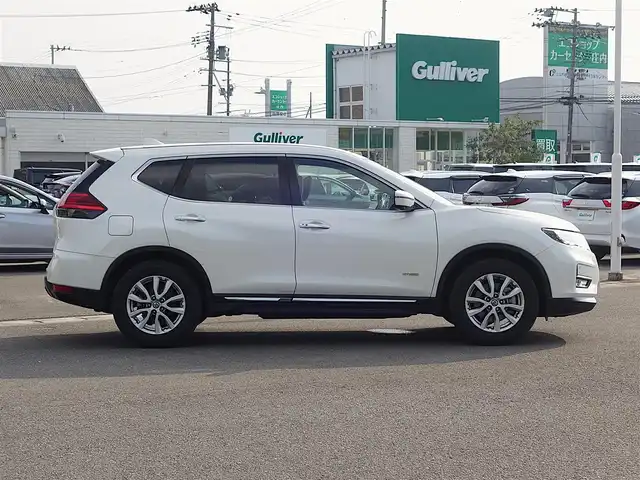 日産 エクストレイル ハイブリッド 20Xi 山形県 2018(平30)年 8.7万km ブリリアントホワイトパール 4WD/衝突被害軽減システム/純正SDナビ/　　【CD BT フルセグ USB AUX】/アラウンドビューモニター/電動リアゲート/レーダークルーズコントロール/LEDオートヘッドライト/純正17インチアルミホイール/ドライブレコーダー/アイドリングストップ/コーナーセンサー/ステアリングスイッチ/電動格納ウィンカーミラー/フォグランプ/インテリジェントルームミラー/インテリジェントキー/ETC