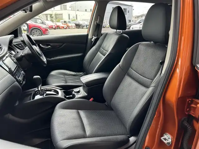 日産 エクストレイル 20X 宮城県 2018(平30)年 12.9万km プレミアムコロナオレンジ ３６０°カメラ//純正ＳＤナビ（フルセグＴＶ、ＳＤ、ＦＭ、ＡＭ、ＢＴ、ＣＤ、ＤＶＤ）//純正ＡＷ//純正フロアマット//スペアタイヤ//デジタルインナーミラー//パワーバックドア//ヒーテッドドアミラー//ダウンヒルアシスト//スマートキー//プッシュスタート