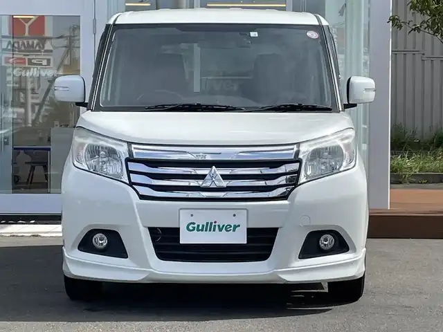 三菱 デリカＤ：２ ハイブリッドMZ 道央・札幌 2018(平30)年 7.1万km ピュアホワイトP ・４WD/・衝突軽減ブレーキ/・ワンオーナー/・社外ナビ/　CD＆BT＆USB＆TV/・レーンキープアシスト/・両側パワースライドドア/・クルーズコントロール/・オートエアコン/・オートライト/・アイドリングストップ/・ミラーヒーター/・シートヒーター/・ドライブレコーダー/・プッシュスタート/・スマートキー/・電動格納ミラー/・純正フロアマット/・ドアバイザー/・ウィンカーミラー/・フォグライト/・HIDヘッドライト/・スペアキー