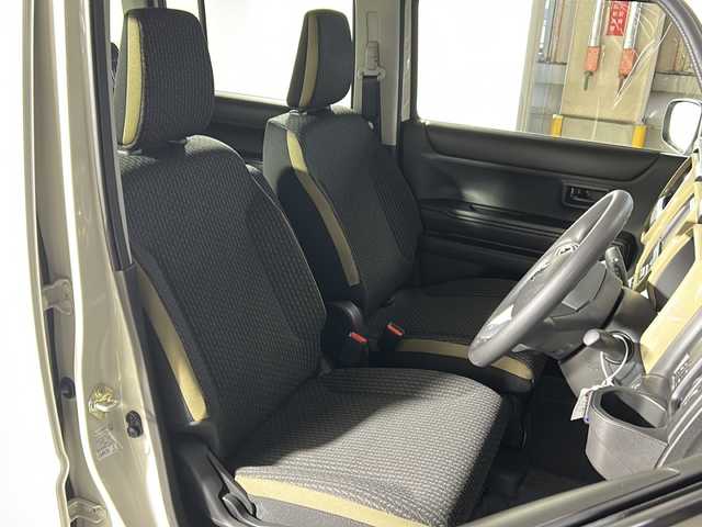 スズキ ハスラー HYBRID X 広島県 2025(令7)年 0.1千km ソフトベージュメタリック 届出済未使用車/登録時18km/デュアルカメラブレーキサポート/レーダークルーズコントロール/車線逸脱警報/オートハイビーム/コーナーセンサー/社外ナビ（AVN-R9W）/・フルセグ/CD/DVD/SD/REC/BT/テレビ設定必要/アイドリングストップ/LEDヘッドライト/オートライト/ヘッドライトレベライザー/シートヒーター/スマートキー/プッシュスタート/スペアキー/W+サイド+カーテンエアバック
