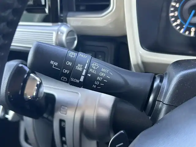 スズキ クロスビー HYBRID MZ 岡山県 2020(令2)年 5.6万km ミネラルグレーメタリック 3トーンコーディネート 純正8インチナビ　AVIC-RLS901II/フルセグTV、CD、DVD、Blluetooth、AM、FM/全周囲カメラ/クルーズコントロール/ビルトインETC/ドライブレコーダー/LEDヘッドライト/コーナーセンサー/セーフティーサポート/ビルトインETC/純正フロアマット/純正アルミホイール