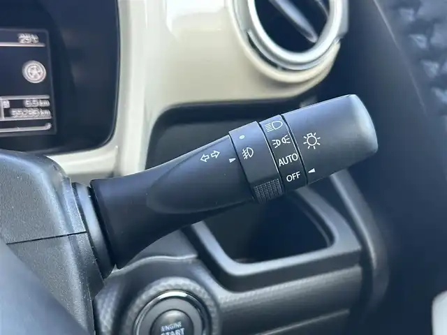 スズキ クロスビー HYBRID MZ 岡山県 2020(令2)年 5.6万km ミネラルグレーメタリック 3トーンコーディネート 純正8インチナビ　AVIC-RLS901II/フルセグTV、CD、DVD、Blluetooth、AM、FM/全周囲カメラ/クルーズコントロール/ビルトインETC/ドライブレコーダー/LEDヘッドライト/コーナーセンサー/セーフティーサポート/ビルトインETC/純正フロアマット/純正アルミホイール