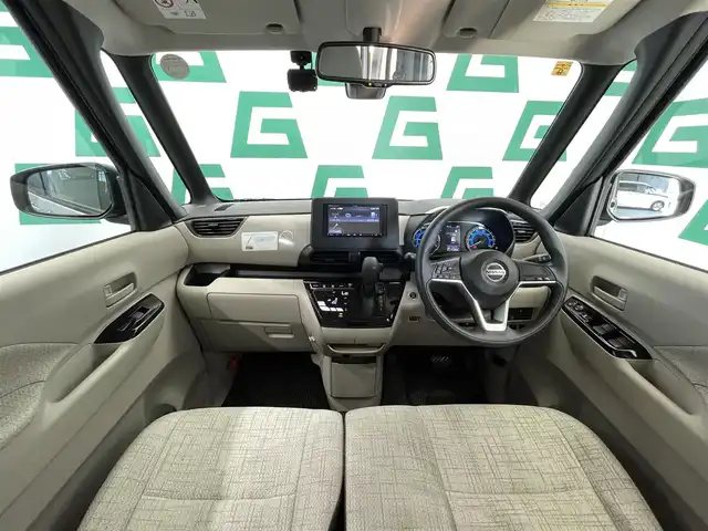 日産 ルークス X 鹿児島県 2021(令3)年 5.6万km スターリングシルバーM 禁煙　/ナビ（AM/FM/CD/Bluetooth）　/全方位カメラ　/インテリジェントエマージェンシーブレーキ　/○レーンキープアシスト　/○踏み間違い防止機能/○ふらつき警報/○先行者発進お知らせ機能/横滑り防止機能　/片側パワースライドドア　/前後コーナーセンサー　/前方ドライブレコーダー　/ＥＴＣ　/オートライト/フロアマット