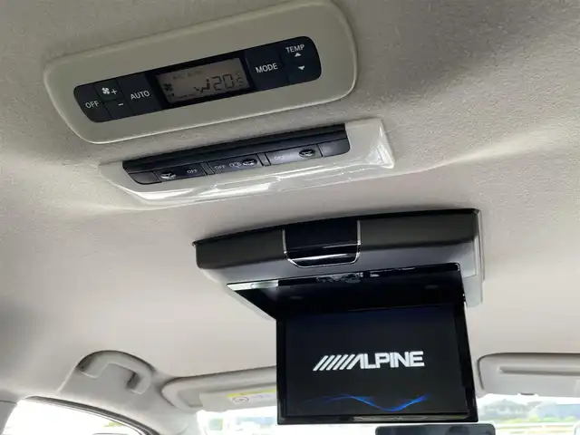 日産 セレナ ハイウェイスター V 佐賀県 2021(令3)年 3.8万km ダイヤモンドブラック ワンオーナー/社外SDナビゲーション/・フルセグTV/CD/DVD/SD/Bluetooth/アルパインフリップダウンモニター/アラウンドビューモニター/ETC/インテリジェントルームミラー/両側パワースライドドア/電子パーキングブレーキ/・AUTO HOLD機能/後席エアコン/キャプテンシート/後席サンシェード/ISOFIX対応/革巻きステアリング/ステアリングリモコン/純正16インチアルミホイール/純正LEDヘッドライト/純正LEDフォグランプ/社外オールシーズンフロアマット/新車保証書/取扱説明書/スペアキー１本/プロパイロット/・インテリジェントクルーズコントロール/・エマージェンシーブレーキ/・レーンディパーチャーワーニング/・ブラインドスポット/・インテリジェントBSI/・クロストラフィックアラート/・クリアランスソナー/・標識検知機能