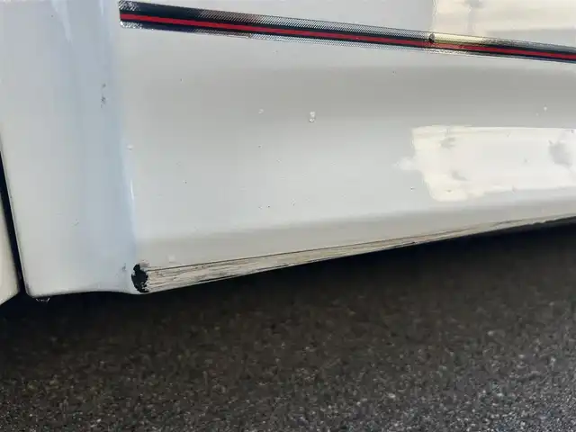 トヨタ ヴォクシー ZS GRスポーツ 奈良県 2020(令2)年 6.5万km ホワイトパールクリスタルシャイン 登録時走行距離64751km/純正10インチナビ/フルセグTV(AM.FM.CD.DVD.TV.BT)/純正フリップダウンモニター/両側パワースライドドア/バックカメラ/ETC/ドライブレコーダー/シートヒーター/クリアランスソナー/衝突軽減ブレーキ/横滑り防止装置/クルーズコントロール(追従走行なし)/車線逸脱警報（レーンキープアシスト）/オートライト/オートマチックハイビーム/アイドリングストップ/18インチ純正AW/純正フロアマット/ハーフレザーシート