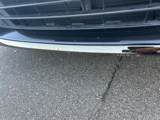 トヨタ ヴォクシー ZS GRスポーツ 奈良県 2020(令2)年 6.5万km ホワイトパールクリスタルシャイン 登録時走行距離64751km/純正10インチナビ/フルセグTV(AM.FM.CD.DVD.TV.BT)/純正フリップダウンモニター/両側パワースライドドア/バックカメラ/ETC/ドライブレコーダー/シートヒーター/クリアランスソナー/衝突軽減ブレーキ/横滑り防止装置/クルーズコントロール(追従走行なし)/車線逸脱警報（レーンキープアシスト）/オートライト/オートマチックハイビーム/アイドリングストップ/18インチ純正AW/純正フロアマット/ハーフレザーシート