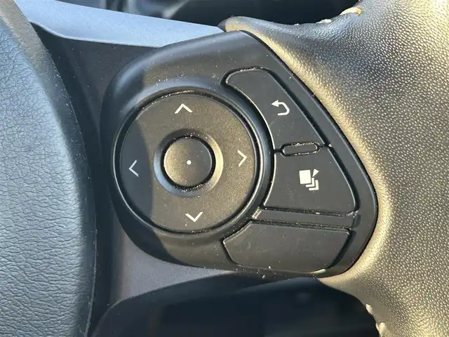 トヨタ ヴォクシー ZS GRスポーツ 奈良県 2020(令2)年 6.5万km ホワイトパールクリスタルシャイン 登録時走行距離64751km/純正10インチナビ/フルセグTV(AM.FM.CD.DVD.TV.BT)/純正フリップダウンモニター/両側パワースライドドア/バックカメラ/ETC/ドライブレコーダー/シートヒーター/クリアランスソナー/衝突軽減ブレーキ/横滑り防止装置/クルーズコントロール(追従走行なし)/車線逸脱警報（レーンキープアシスト）/オートライト/オートマチックハイビーム/アイドリングストップ/18インチ純正AW/純正フロアマット/ハーフレザーシート