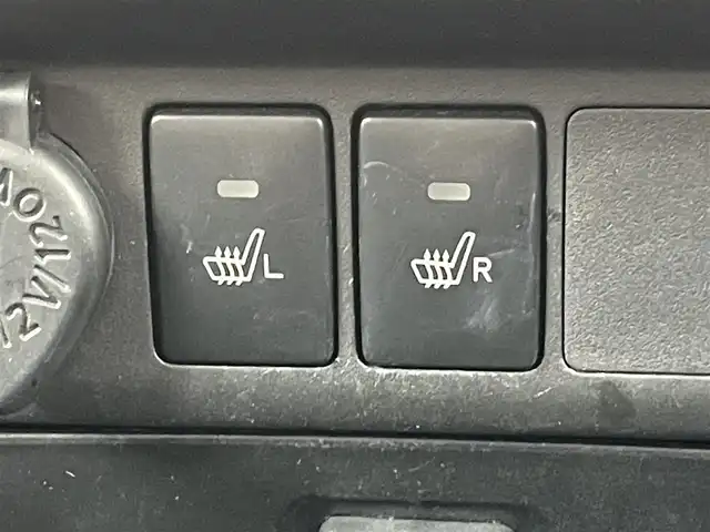 トヨタ タンク カスタムG－T 東京都 2019(平31)年 4.3万km パールホワイトⅢ 純正9型ナビ/フルセグTV/CD/DVD再生/シートヒーター/両側パワースライドドア/クルーズコントロール/ビルトインETC/ドライブレコーダー/衝突回避支援ブレーキ/車線逸脱警報機能/クリアランスソナー