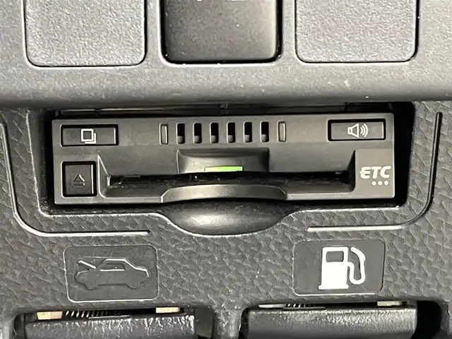 トヨタ タンク カスタムG－T 東京都 2019(平31)年 4.3万km パールホワイトⅢ 純正9型ナビ/フルセグTV/CD/DVD再生/シートヒーター/両側パワースライドドア/クルーズコントロール/ビルトインETC/ドライブレコーダー/衝突回避支援ブレーキ/車線逸脱警報機能/クリアランスソナー