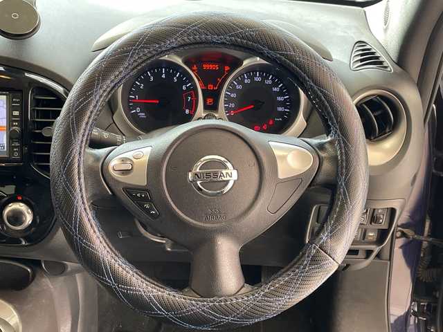 日産 ジューク 15RX Vセレクション 埼玉県 2016(平28)年 10万km アズライトブルー エマージェンシーブレーキ/純正ナビ/　　CD/BT/フルセグ/バックカメラ/純正17インチアルミホイール/ETC/スマートキー