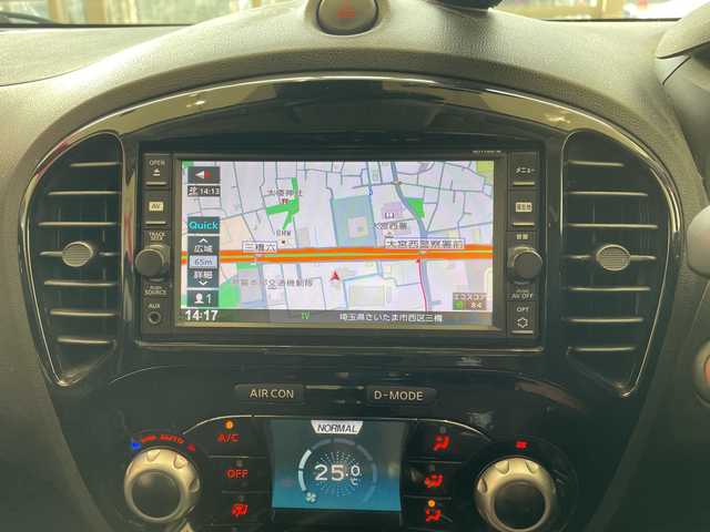 日産 ジューク 15RX Vセレクション 埼玉県 2016(平28)年 10万km アズライトブルー エマージェンシーブレーキ/純正ナビ/　　CD/BT/フルセグ/バックカメラ/純正17インチアルミホイール/ETC/スマートキー