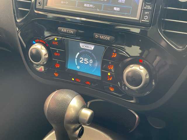 日産 ジューク 15RX Vセレクション 埼玉県 2016(平28)年 10万km アズライトブルー エマージェンシーブレーキ/純正ナビ/　　CD/BT/フルセグ/バックカメラ/純正17インチアルミホイール/ETC/スマートキー