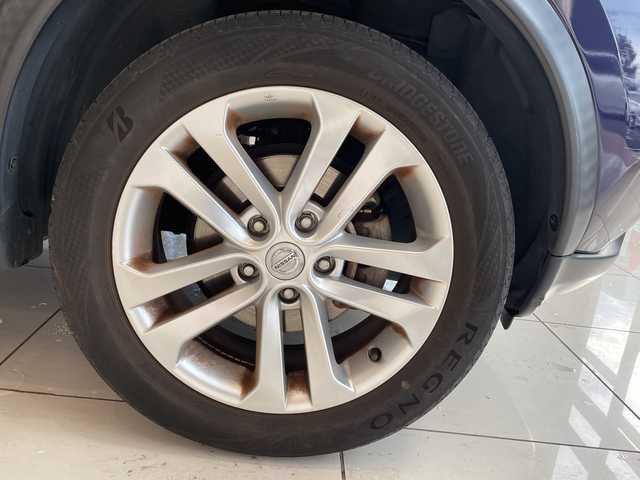 日産 ジューク 15RX Vセレクション 埼玉県 2016(平28)年 10万km アズライトブルー エマージェンシーブレーキ/純正ナビ/　　CD/BT/フルセグ/バックカメラ/純正17インチアルミホイール/ETC/スマートキー