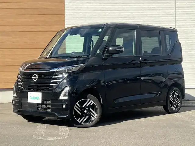 日産 ルークス HWS X プロパイロットED 秋田県 2023(令5)年 6.5万km ブラック ４WD/両側ハンズフリーオートスライドドア/衝突軽減システム/プロパイロット/LEDヘッドライト/純正メモリナビ（CD/BT/USB）/アラウンドビューモニター/日産純正１４インチアルミ（夏タイヤ装着）/スマートキー/アイドリングストップ/プッシュスタート/クルーズコントロール追従走行有/コーナーセンサー/ステアリングスイッチ/ステアリングヒーター/前席シートヒーター/ビルトインETC/デジタルインナーミラー/電動パーキングブレーキ/オートブレーキホールド機能/純正フロアマット/オートライト/オートエアコン/パワーステアリング/パワーウィンドウ/横滑り防止/盗難防止装置/寒冷地仕様/電動格納ウィンカーミラー/保証書/取扱説明書/記録簿/スペアキー×１