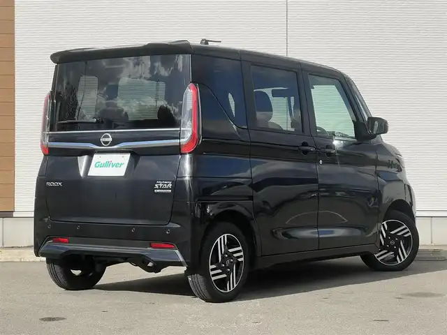 日産 ルークス HWS X プロパイロットED 秋田県 2023(令5)年 6.5万km ブラック ４WD/両側ハンズフリーオートスライドドア/衝突軽減システム/プロパイロット/LEDヘッドライト/純正メモリナビ（CD/BT/USB）/アラウンドビューモニター/日産純正１４インチアルミ（夏タイヤ装着）/スマートキー/アイドリングストップ/プッシュスタート/クルーズコントロール追従走行有/コーナーセンサー/ステアリングスイッチ/ステアリングヒーター/前席シートヒーター/ビルトインETC/デジタルインナーミラー/電動パーキングブレーキ/オートブレーキホールド機能/純正フロアマット/オートライト/オートエアコン/パワーステアリング/パワーウィンドウ/横滑り防止/盗難防止装置/寒冷地仕様/電動格納ウィンカーミラー/保証書/取扱説明書/記録簿/スペアキー×１