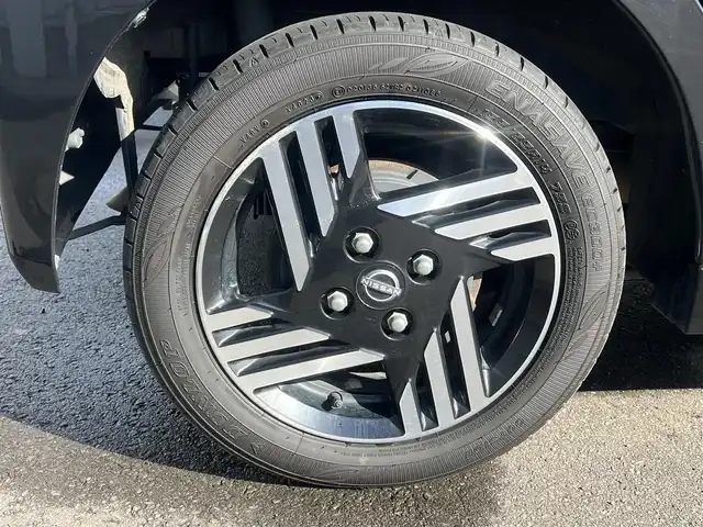 日産 ルークス HWS X プロパイロットED 秋田県 2023(令5)年 6.5万km ブラック ４WD/両側ハンズフリーオートスライドドア/衝突軽減システム/プロパイロット/LEDヘッドライト/純正メモリナビ（CD/BT/USB）/アラウンドビューモニター/日産純正１４インチアルミ（夏タイヤ装着）/スマートキー/アイドリングストップ/プッシュスタート/クルーズコントロール追従走行有/コーナーセンサー/ステアリングスイッチ/ステアリングヒーター/前席シートヒーター/ビルトインETC/デジタルインナーミラー/電動パーキングブレーキ/オートブレーキホールド機能/純正フロアマット/オートライト/オートエアコン/パワーステアリング/パワーウィンドウ/横滑り防止/盗難防止装置/寒冷地仕様/電動格納ウィンカーミラー/保証書/取扱説明書/記録簿/スペアキー×１