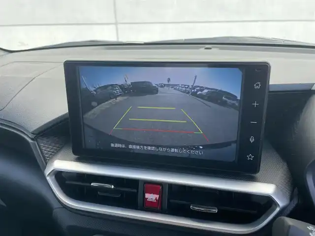 トヨタ ライズ Z 千葉県 2025(令7)年 0.8万km ブラックマイカメタリック スマートアシスト/・衝突軽減ブレーキ/レーンキープアシスト/・レーダークルーズコントロール/オートハイビーム/・クリアランスソナー/9インチディスプレイオーディオ/・フルセグ/BT/USB/カープレイ/バックカメラ/ステアリングスイッチ/ETC/シートヒーター(D/N席)/LEDヘッドライト/オートライト/フォグライト/スマートキー/プッシュスタート/フロアマット/純正17インチAW