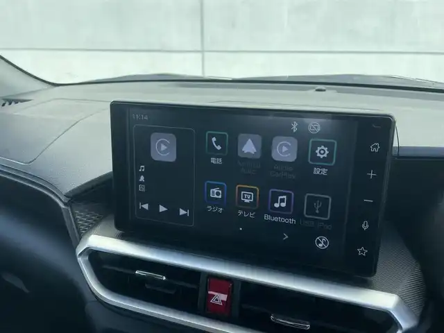 トヨタ ライズ Z 千葉県 2025(令7)年 0.8万km ブラックマイカメタリック スマートアシスト/・衝突軽減ブレーキ/レーンキープアシスト/・レーダークルーズコントロール/オートハイビーム/・クリアランスソナー/9インチディスプレイオーディオ/・フルセグ/BT/USB/カープレイ/バックカメラ/ステアリングスイッチ/ETC/シートヒーター(D/N席)/LEDヘッドライト/オートライト/フォグライト/スマートキー/プッシュスタート/フロアマット/純正17インチAW