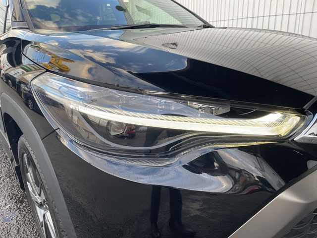 トヨタ カローラ クロス ハイブリッド Z 神奈川県 2022(令4)年 3.6万km アティチュードブラックマイカ ワンオーナー/プッシュスタート/ビルトインETC2.0/クルーズコントロール/プリクラッシュ/アラウンドビュー/車線逸脱防止装置/横滑り防止装置/前後ドライブレコーダー/コーナーセンサー/パワーシート/シートヒーター/パワーバックドア/電動格納ミラー/LEDライト、フォグライト/オートライト/オートハイビーム/USB端子