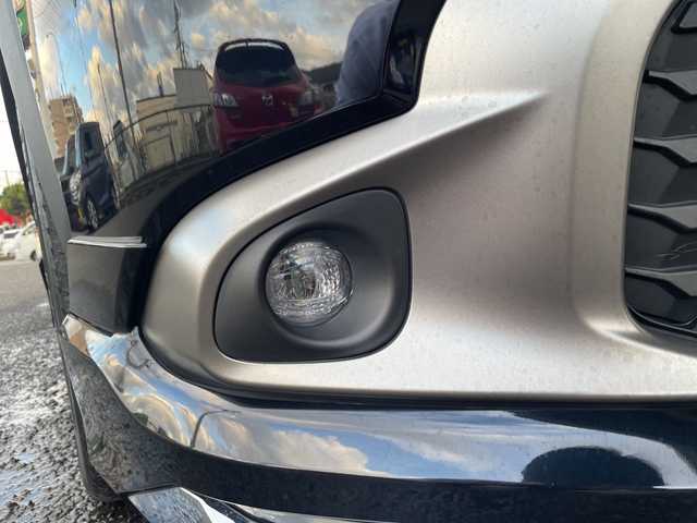 トヨタ カローラ クロス ハイブリッド Z 神奈川県 2022(令4)年 3.6万km アティチュードブラックマイカ ワンオーナー/プッシュスタート/ビルトインETC2.0/クルーズコントロール/プリクラッシュ/アラウンドビュー/車線逸脱防止装置/横滑り防止装置/前後ドライブレコーダー/コーナーセンサー/パワーシート/シートヒーター/パワーバックドア/電動格納ミラー/LEDライト、フォグライト/オートライト/オートハイビーム/USB端子