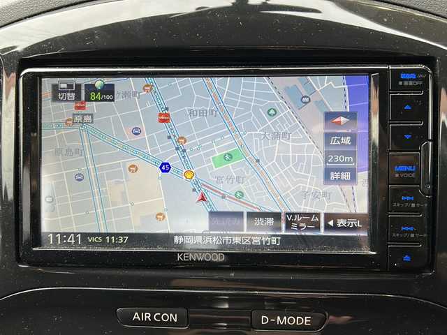 日産 ジューク 15RX 静岡県 2012(平24)年 10万km ホワイトパール 社外SDナビ/・CD/・DVD/・フルセグＴＶ/・Bluetooth/・AM/・FM/主要装備/・衝突軽減/・バックカメラ/・ETC/・純正フロアマット/・純正アルミホイール/・オートライト/・スマートキー/・プッシュスタート/・スペアキー1本/・オートエアコン/・革巻きステアリング/・Wエアバック