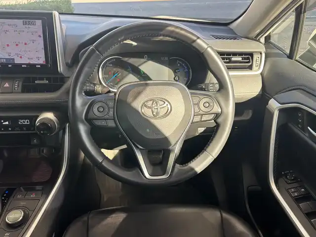 トヨタ ＲＡＶ４ ハイブリットG 愛知県 2019(令1)年 7.1万km ホワイトパールクリスタルシャイン ワンオーナー/サンルーフ/4WD/バックカメラ/追従クルーズコントロール/モデリスタエアロ/純正ナビ/Bluetooth/DVD//フルセグTV/ETC/電動リアゲート/ドライブレコーダー/パワーシート/シートヒーター/前後コーナーセンサー/純正アルミホイール/純正フロアマット/オートマチックハイビーム/スペアキー