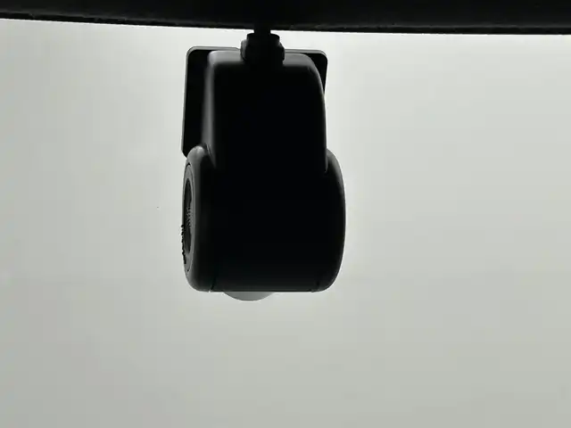 ダイハツ タント カスタム X セレクション 岡山県 2020(令2)年 7.1万km ブラックマイカメタリック/シャイニングホワイトパール 純正9インチナビ/・FM/AM/Bluetooth/フルセグ/CD/DVD/全方位カメラ/柿本マフラー/両側パワースライドドア/スマートアシスト/・衝突軽減ブレーキ/・レーンキープアシスト/・オートハイビーム/・コーナーセンサー/LEDヘッドライト/・フォグライト/ビルトインETC/ドライブレコーダー/純正14インチアルミ/純正フロアマット