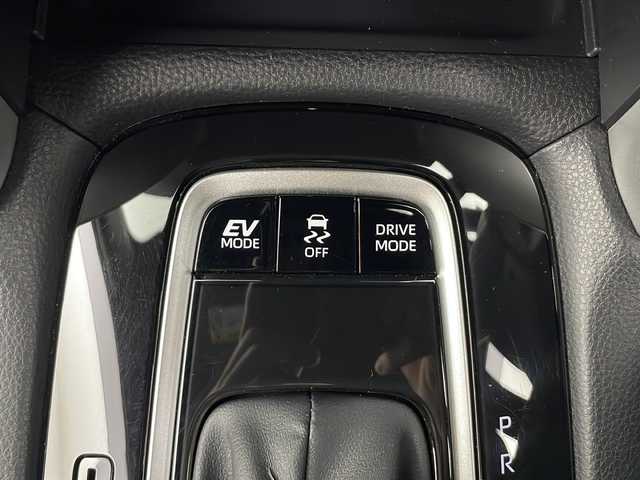 トヨタ カローラ クロス ハイブリッド Z 秋田県 2024(令6)年 0.7万km アティチュードブラックマイカ 4WD/純正ナビ/（AM/FM/TV/Bluetooth）/レーダークルーズコントロール/ビルトインETC2.0/ハーフレザーシート/ワイパーデアイサー/前席シートヒーター/ステアリングヒーター/革巻きステアリング/ルーフレール/オートライト/オートマチックハイビーム/LEDヘッドライト/フォグランプ/トヨタセーフティーセンス/アドバンスパーク/衝突軽減システム/レーンキープアシスト/ブラインドスポットモニター/パワーバックドア