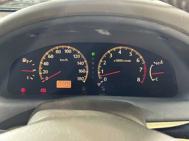 日産 ブルーバード シルフィ 18Vi Gパッケージ リミテッド 福岡県 2002(平14)年 19.4万km ホワイトパール ・ハロゲンライト/・純正オーディオ/・純正フロアマット/・リモコンキー