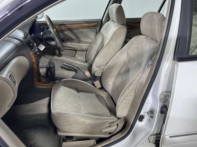 日産 ブルーバード シルフィ 18Vi Gパッケージ リミテッド 福岡県 2002(平14)年 19.4万km ホワイトパール ・ハロゲンライト/・純正オーディオ/・純正フロアマット/・リモコンキー