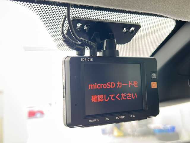 トヨタ アクア S スタイルブラック 宮城県 2018(平30)年 5.9万km ブラックマイカ Toyota Safety Sense C	/・プリクラッシュセーフティ	/・レーンディパーチャーアラート	/・オートマチックハイビーム	/カロッツェリアナビ/・CD.DVD.SD.BT/フルセグTV/バックカメラ/前席シートヒーター/レザー調シートカバー/ドライブレコーダー（FR）/ETC/アイドリングストップ/横滑り防止装置/LEDヘッドライト/ステアリングスイッチ/プッシュスタート/スマートキー/社外17inAW/純正フロアマット