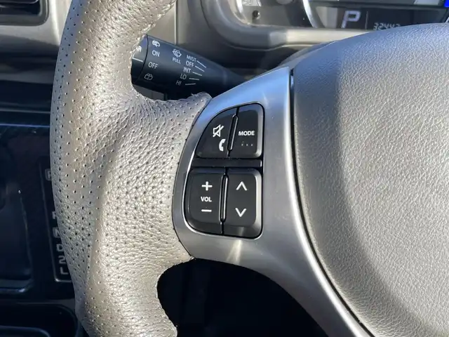 スズキ エブリィ ワゴン PZターボ 広島県 2020(令2)年 3.3万km クールカーキPM ワンオーナー/禁煙車/ジムニーフェイスキット/フロントバンパーガード/社外バンパー/リフトアップ/サイドカバー/社外マフラー/社外ナビ/　【CD/DVD/Bluetooth/フルセグTV】/衝突被害軽減システム/横滑防止装置/盗難防止装置/片側パワースライドドア/D席シートヒーター/レザー調シートカバー/ETC/デジタルインナーミラー/ロットホルダー/純正シリコンカバー/社外ラゲッジトレイ/純正ドアハンドルエスカレッション/フェンダーミラー/オートライト/LEDヘッドライト/社外フォグランプ/プッシュスタート/スマートキー/スペアキー×1/アイドリングストップ/社外アルミホイール 14インチ/ドアバイザー/純正フロアマット/新車時整備手帳（保証書）/取扱説明書