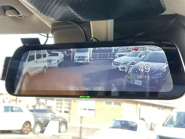 スズキ エブリィ ワゴン PZターボ 広島県 2020(令2)年 3.3万km クールカーキPM ワンオーナー/禁煙車/ジムニーフェイスキット/フロントバンパーガード/社外バンパー/リフトアップ/サイドカバー/社外マフラー/社外ナビ/　【CD/DVD/Bluetooth/フルセグTV】/衝突被害軽減システム/横滑防止装置/盗難防止装置/片側パワースライドドア/D席シートヒーター/レザー調シートカバー/ETC/デジタルインナーミラー/ロットホルダー/純正シリコンカバー/社外ラゲッジトレイ/純正ドアハンドルエスカレッション/フェンダーミラー/オートライト/LEDヘッドライト/社外フォグランプ/プッシュスタート/スマートキー/スペアキー×1/アイドリングストップ/社外アルミホイール 14インチ/ドアバイザー/純正フロアマット/新車時整備手帳（保証書）/取扱説明書