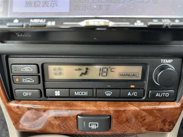 日産 ブルーバード シルフィ 15i 新潟県 2004(平16)年 13.6万km シャンパンシルバー 社外ナビ（AVN-G04）/フルセグ/ETC/オートエアコン/ハロゲンライト/リモコンキー