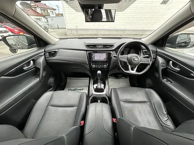 日産 エクストレイル 20X 山形県 2018(平30)年 6.9万km ダイヤモンドブラック 禁煙車/4WD/純正SDナビ/・TV/AM/FM/CD/Bluetooth/アイドリングストップ/エマージェンシーブレーキ/車線逸脱警報/横滑り防止装置/盗難防止装置/LEDヘッドライト/オートライト/フロントフォグランプ/合皮シート/パワーバックドア/バックカメラ/純正フロアマット/純正ドアバイザー/冬タイヤ積み込み/保証書/取扱説明書