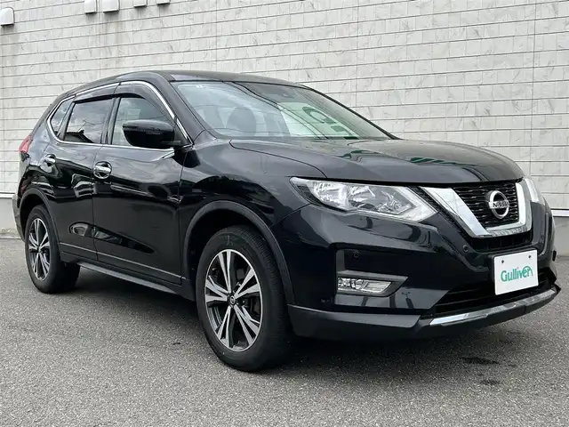 日産 エクストレイル 20X 山形県 2018(平30)年 6.9万km ダイヤモンドブラック 禁煙車/4WD/純正SDナビ/・TV/AM/FM/CD/Bluetooth/アイドリングストップ/エマージェンシーブレーキ/車線逸脱警報/横滑り防止装置/盗難防止装置/LEDヘッドライト/オートライト/フロントフォグランプ/合皮シート/パワーバックドア/バックカメラ/純正フロアマット/純正ドアバイザー/冬タイヤ積み込み/保証書/取扱説明書