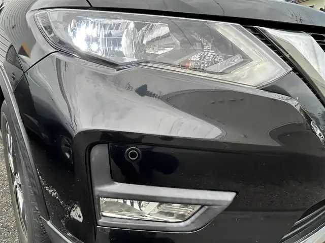日産 エクストレイル 20X 山形県 2018(平30)年 6.9万km ダイヤモンドブラック 禁煙車/4WD/純正SDナビ/・TV/AM/FM/CD/Bluetooth/アイドリングストップ/エマージェンシーブレーキ/車線逸脱警報/横滑り防止装置/盗難防止装置/LEDヘッドライト/オートライト/フロントフォグランプ/合皮シート/パワーバックドア/バックカメラ/純正フロアマット/純正ドアバイザー/冬タイヤ積み込み/保証書/取扱説明書