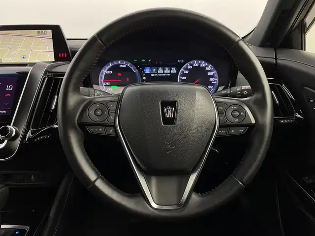 トヨタ クラウン ハイブリッド G Four 新潟県 2020(令2)年 4.1万km プレシャスブラックパール 4WD/トヨタセーフティセンス/ヘッドアップディスプレイ/純正ナビ/　CD/Bluetooth/フルセグTV/バックカメラ/イージークローザードア/レーダークルーズコントロール/LEDオートライト/メモリ付パワーシート/シートヒーター/純正17インチアルミホイール/パドルシフト/ブラインドスポットモニター/クリアランスソナー/電格ミラー/ウインカーミラー/スマートキー/ビルトインETC2.0