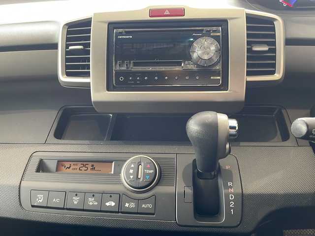 ホンダ フリード スパイク G ジャストセレクション 秋田県 2012(平24)年 4万km アラバスターシルバーメタリック 4WD/両側パワースライドドア/ETC/オートライト/ABS/横滑り防止装置