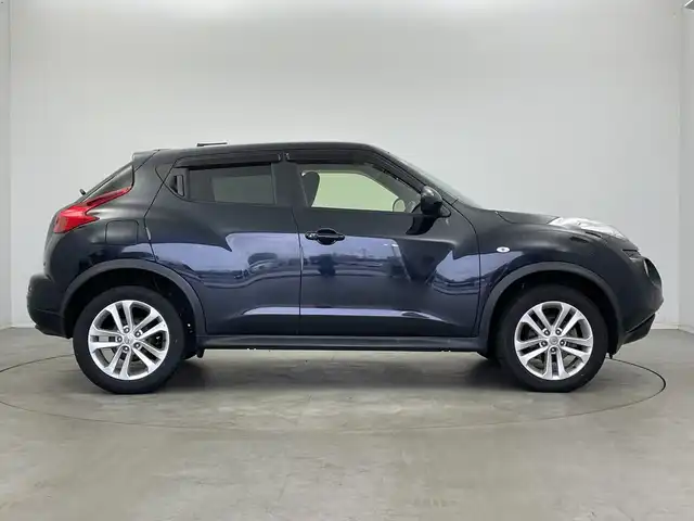 日産 ジューク 15RX タイプV 新潟県 2012(平24)年 7.2万km サファイアブラック 純正ナビ/Bluetooth/DVD/CD/バックカメラ/ビルトインETC/スペアキー1本/スマートキー/プッシュスタート/純正17インチアルミホイール/フロントフォグランプ/電動格納ミラー/革巻きステアリング/ISOFIX/取扱説明書
