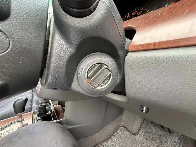 日産 ティアナ 230JK Mコレクション 三重県 2004(平16)年 14.4万km パール 登録時144176km/ワンオーナー/純正ナビ(FM/AM/DVD)/バックカメラ/ドライブレコーダー/ハンズフリー/純正フロアマット/電格ミラー/禁煙車/盗難防止装置/パワーシート/ドアバイザー