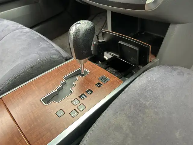 日産 ティアナ 230JK Mコレクション 三重県 2004(平16)年 14.4万km パール 登録時144176km/ワンオーナー/純正ナビ(FM/AM/DVD)/バックカメラ/ドライブレコーダー/ハンズフリー/純正フロアマット/電格ミラー/禁煙車/盗難防止装置/パワーシート/ドアバイザー