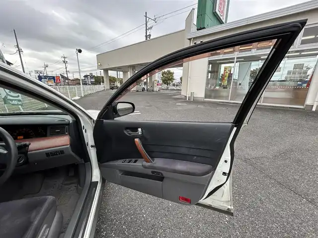 日産 ティアナ 230JK Mコレクション 三重県 2004(平16)年 14.4万km パール 登録時144176km/ワンオーナー/純正ナビ(FM/AM/DVD)/バックカメラ/ドライブレコーダー/ハンズフリー/純正フロアマット/電格ミラー/禁煙車/盗難防止装置/パワーシート/ドアバイザー