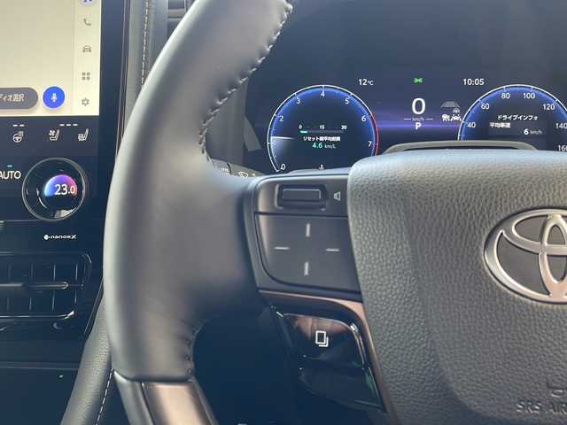 トヨタ アルファードハイブリット Z 愛知県 2025(令7)年 0.1千km プラチナホワイトパールマイカ ワンオーナー/14インチディスプレイオーディオプラス/【コネクティッドナビ対応・フルセグTV・AM/FM・USB入力・HDMI入力・AppleCarPlay・AndrodiAuto】/ETC2.0/左右独立ムーンルーフ/デジタルインナーミラー/パワーシート（前席）/・マイコンプリセットドライビングポジションシステム/助手席肩口パワーシートスイッチ/2列目エグゼクティブパワーシート/【パワーリクライニング・大型ヘッドレスト・快適温熱シート・充電用USB端子・パワーオットマン・折り畳み式サイドテーブル・大型アームレスト】/セーフティセンス（予防安全パッケージ）/【プリクラッシュセーフティ・レーントレーシングアシスト・レーンディパーチャーアラート・全車速追従機能付レーダークルーズコントロール・アダプティブハイビームシステム・ロードサインアシスト】/トヨタチームメイト/カラーヘッドアップディスプレイ/・タッチトレーサーオペレーション/ユニバーサルステップ/グローブボックス照明/おくだけ充電/床下透過表示機能付パノラミックビューモニター/3眼LEDヘッドライトランプ/新車保証書/スペアキー