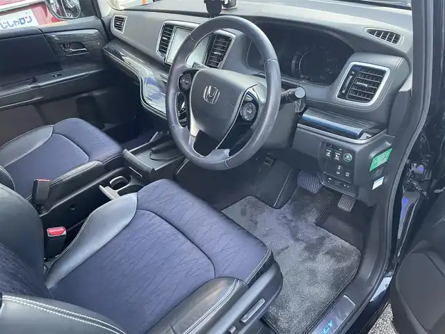 ホンダ オデッセイ 兵庫県 2014(平26)年 10.6万km プレミアムヴィーナスブラックP (株)IDOMが運営する【じしゃロン西宮店】の自社ローン専用車両になります。こちらは現金またはオートローンご利用時の価格です。自社ローンご希望の方は別途その旨お申付け下さい/＊両側パワースライドドア/＊プッシュスタート/＊純正ナビ/＊フルセグテレビ/＊バックカメラ/＊フリップダウンモニター/＊運転席パワーシート/＊CTBA