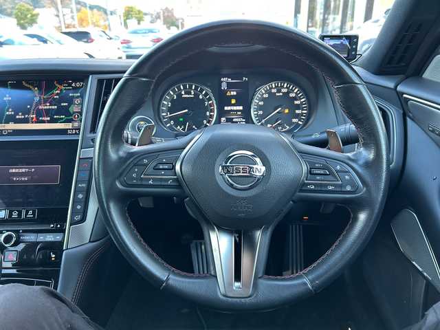 日産 スカイライン 400R 大阪府 2020(令2)年 5万km ブリリアントホワイトパール エマージェンシーブレーキ/純正ナビ　/全方位カメラ　/フルセグＴＶ　ＣＤ　ＤＶＤ　ＢＴ　/黒レザーシート　/パワーシート　/シートメモリ　/シートヒーター　/パドルシフト　/レーダークルコン　/ＥＴＣ２．０　/ＬＥＤヘッドライト　/ドライブレコーダー　/プッシュスタート　/スマートキー　/取扱説明書　保証書　/純正アルミホイール　/純正フロアマット