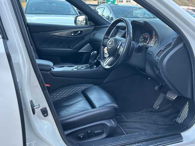 日産 スカイライン 400R 大阪府 2020(令2)年 5万km ブリリアントホワイトパール エマージェンシーブレーキ/純正ナビ　/全方位カメラ　/フルセグＴＶ　ＣＤ　ＤＶＤ　ＢＴ　/黒レザーシート　/パワーシート　/シートメモリ　/シートヒーター　/パドルシフト　/レーダークルコン　/ＥＴＣ２．０　/ＬＥＤヘッドライト　/ドライブレコーダー　/プッシュスタート　/スマートキー　/取扱説明書　保証書　/純正アルミホイール　/純正フロアマット